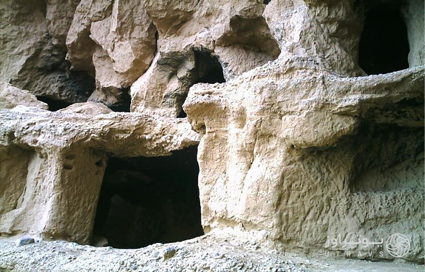 Honameh cave